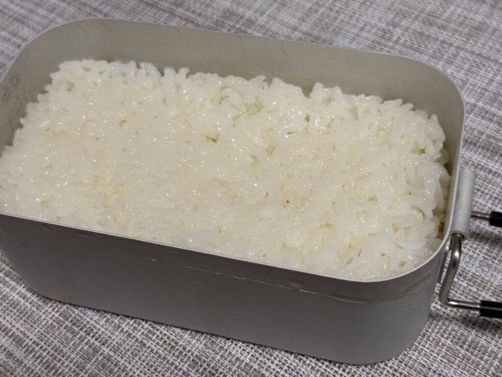はじめてのメスティン炊飯 家でご飯を炊いてみた